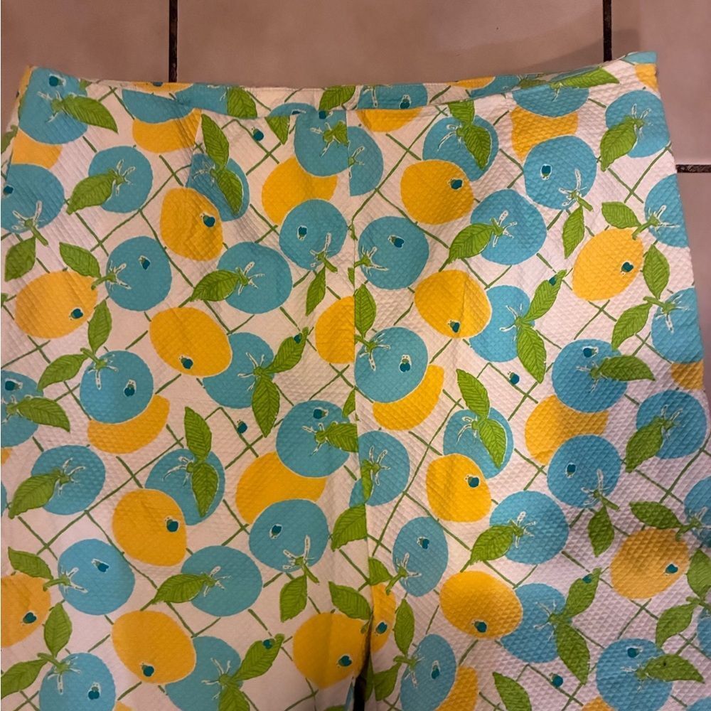 Lilly Pulitzer Vintage Citrus Print Crop Pants - Yellow, Blue & Green - Picture 3 of 6
